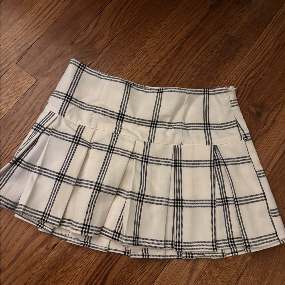 Aeropostale Checkered Mini Skirt - Black and White